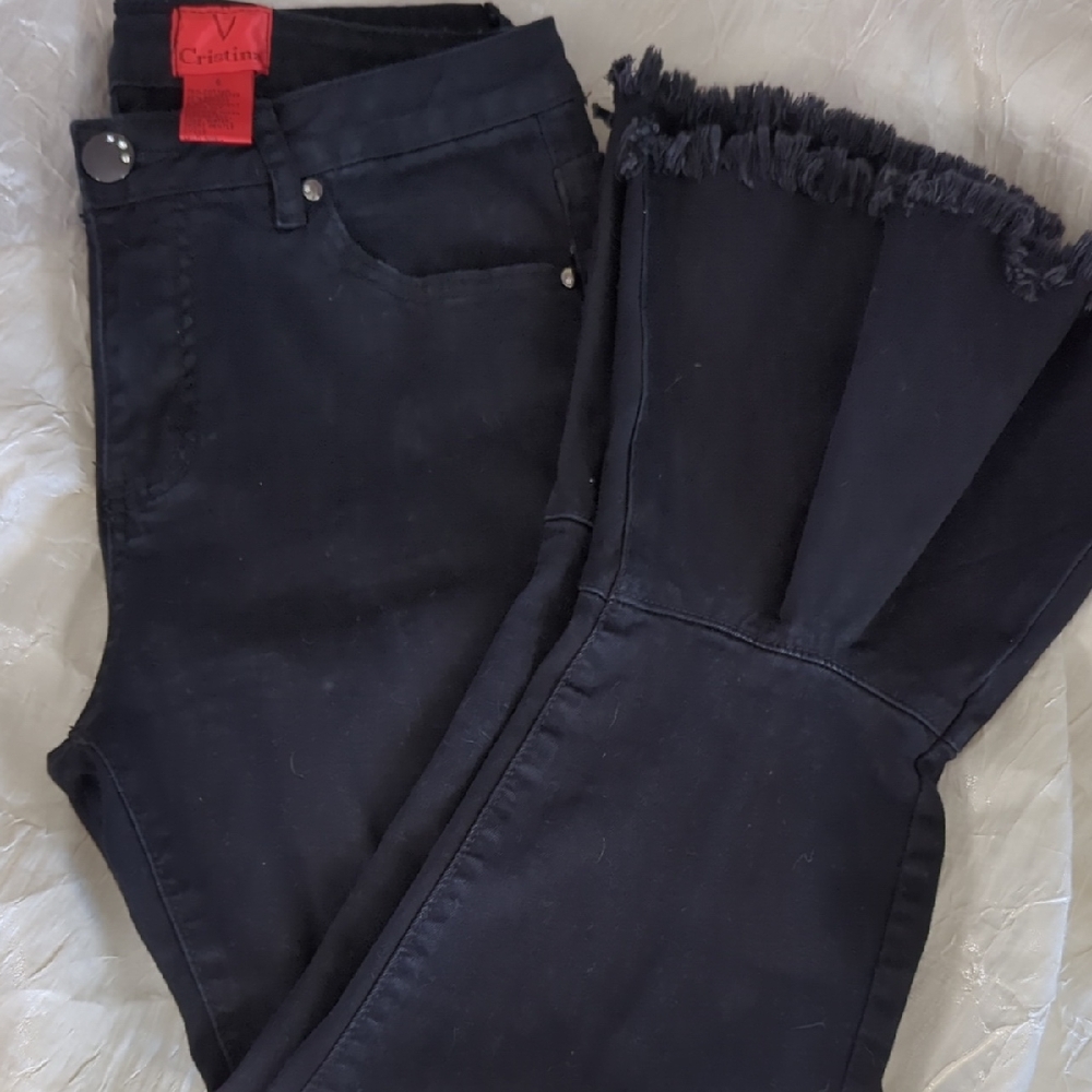 Christina Women's Dark Jeans with Frayed Hem